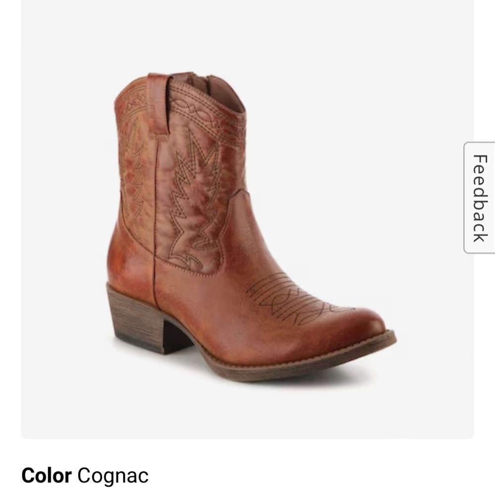 Short cognac cowboy boots size 10
